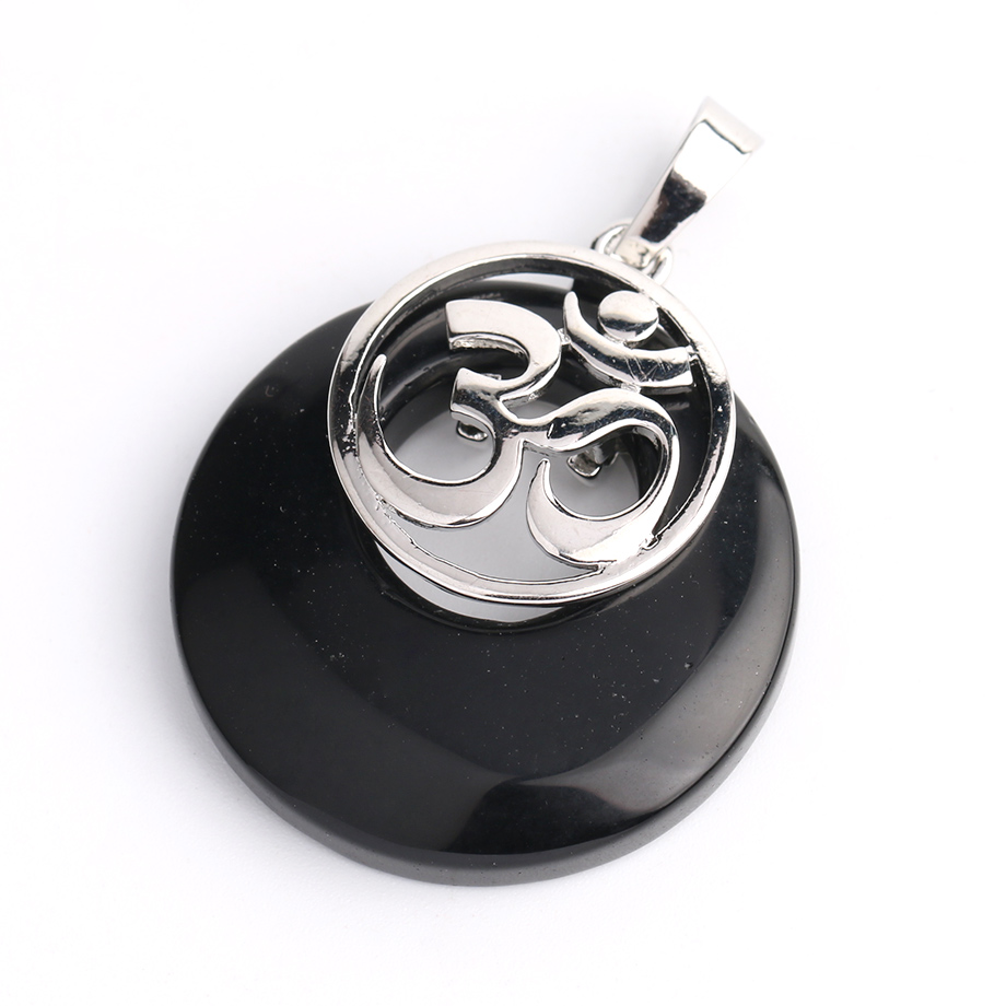 Pendentif Yoga en Agate noire "Persévérance & Protection" - Om